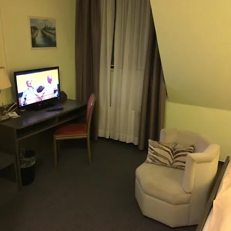 Restaurant Dortmunder Eck Hotel 3*